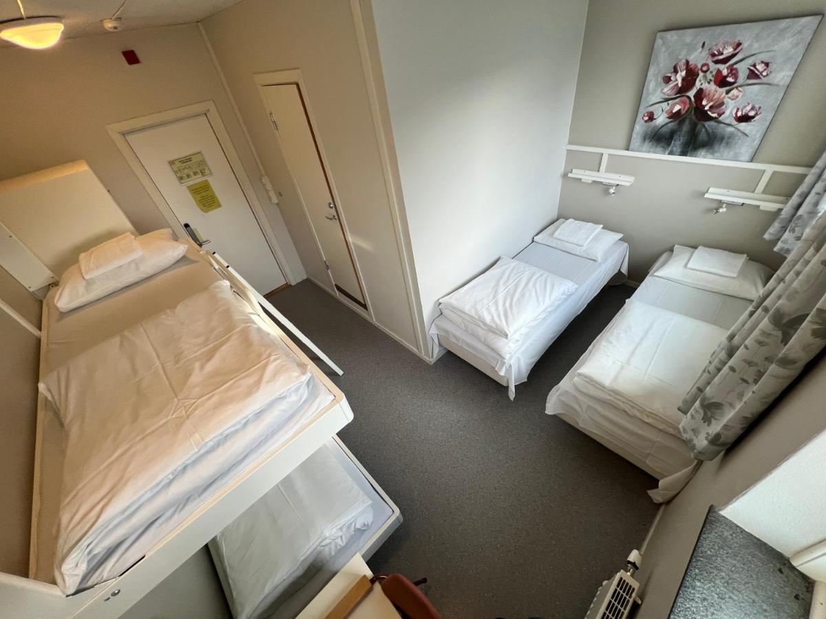 Hostel&motel Hostel *